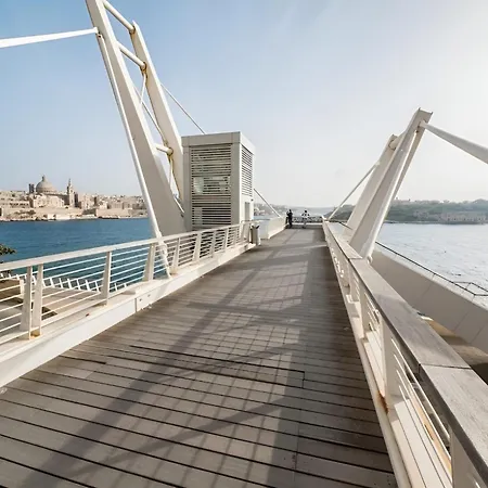 Seaside Luxe, Spinola Bay By Buena Vista San Ġiljan